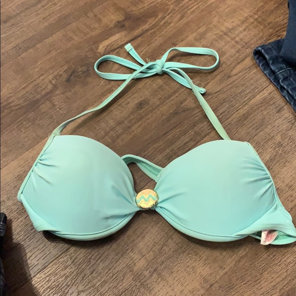 Bikini top